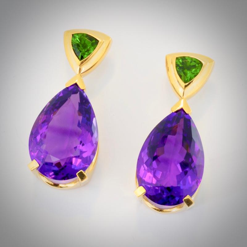 Pendants d'oreilles - Or jaune - 18 carats - Améthyste - Diopside